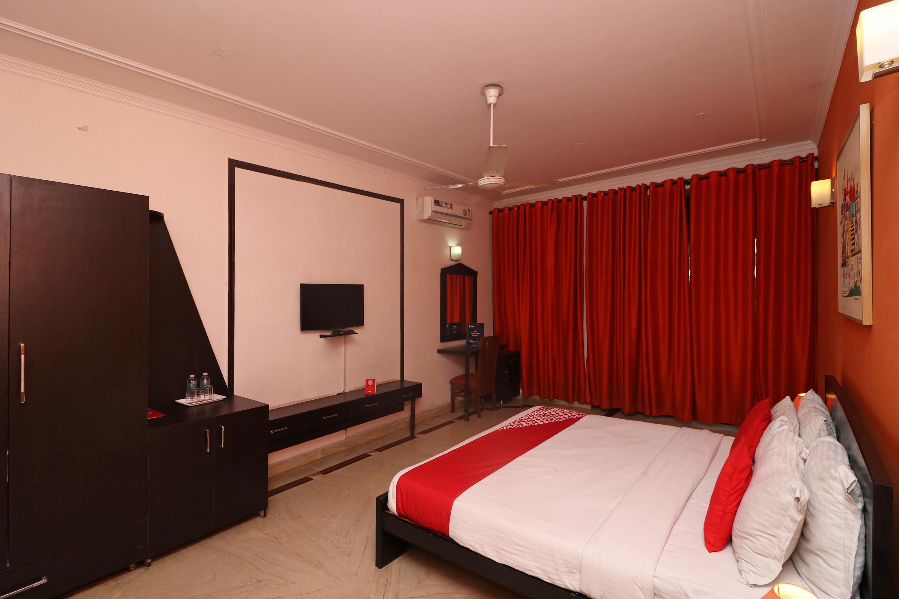 Super Hotel O Hare Rama Guest House New Delhi Exterior photo