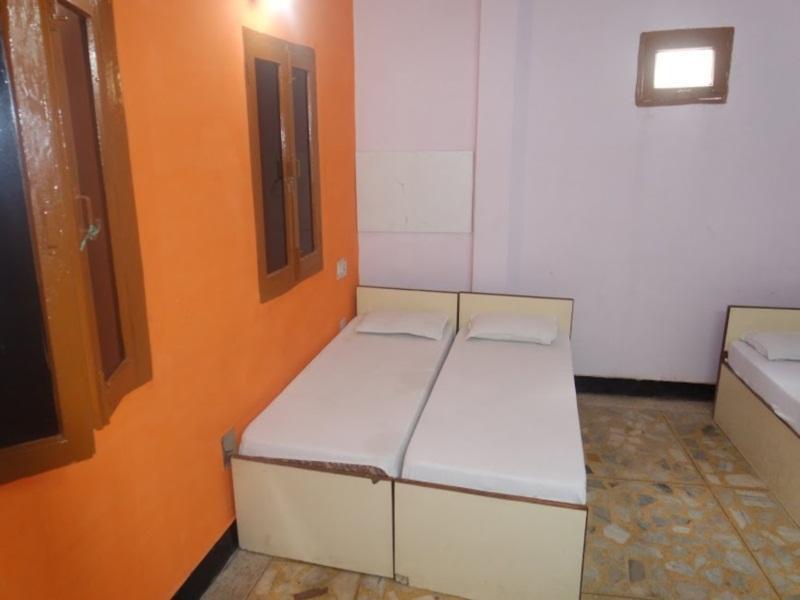 Super Hotel O Hare Rama Guest House New Delhi Exterior photo